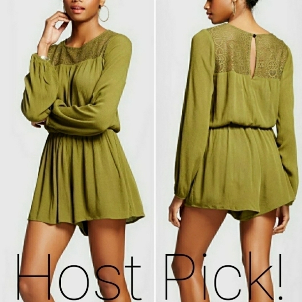 Xhilaration Romper Women's XS Olive Green Crochet Lace Detail Long Sleeve EUC